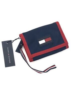 Tommy Hilfiger Nylon Trifold Wallet Big Flag NWT Wristlet Strap LEAH